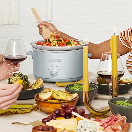 4.5 Quart Manual Slow Cooker – Macaroon Blue - Curated Catalog M1